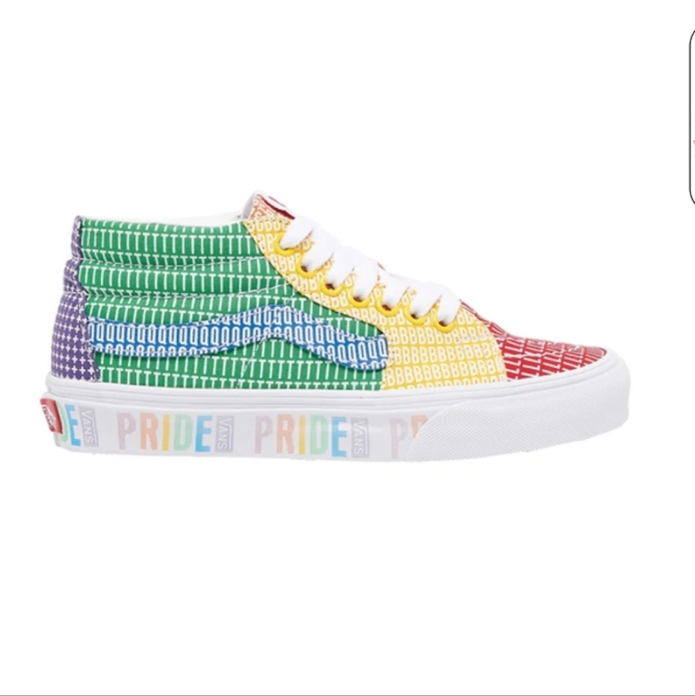 Vans Classis Sk8-Mid Pride LGBTQ Rainbow Canvas Multi/True White